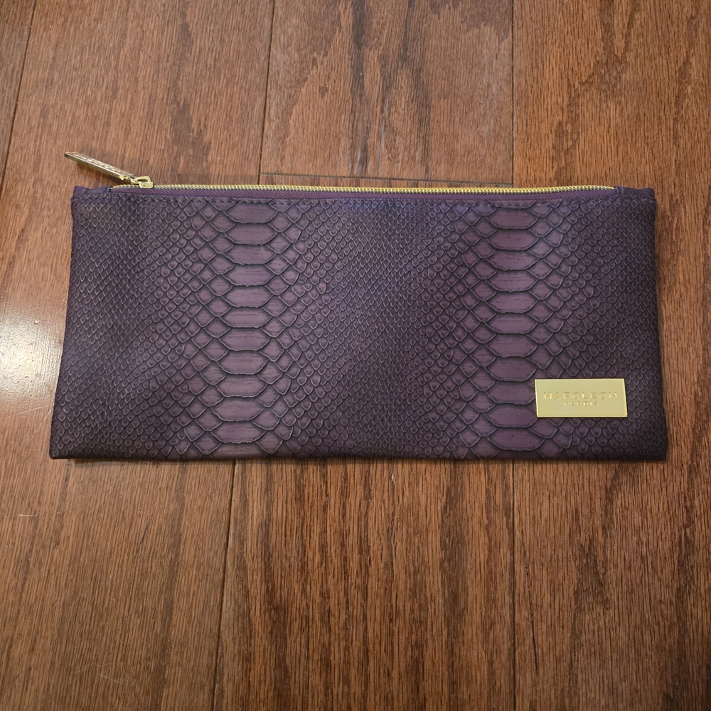 ✨ Napoleon Perdis Python-Embossed Zip Clutch / Cosmetic Pouch ✨